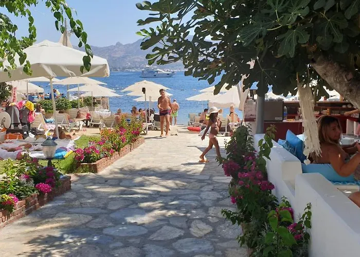 Yelken Bay Yalıkavak