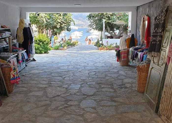 Yelken Bay Yalıkavak