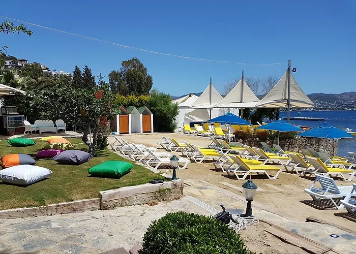 Otel Yelken Bay