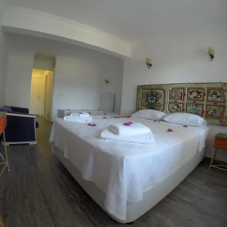 Hotel Yelken Bay *