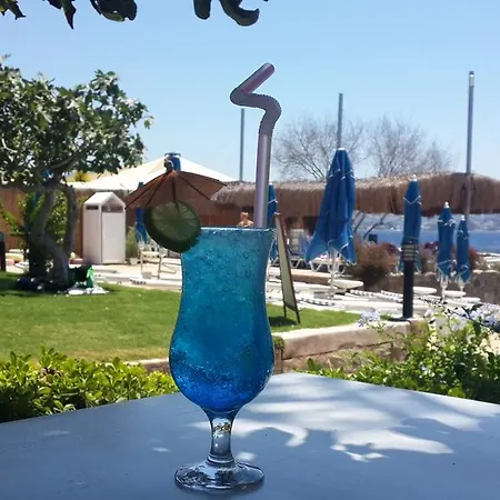 Yelken Bay Hotel