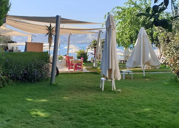 Yelken Bay מלון *