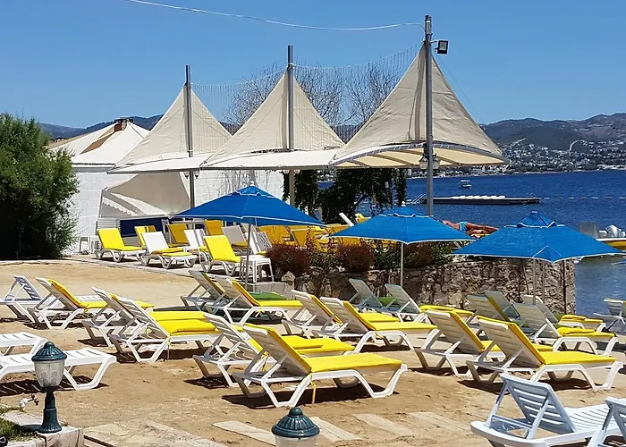 מלון Yelken Bay *